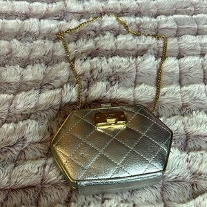 Bodhi gun silver dress up bag